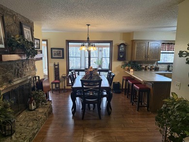 This thoughtfully designed 2-bedroom, 2-bathroom home offers a - photo 6