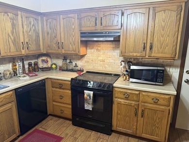 This thoughtfully designed 2-bedroom, 2-bathroom home offers a - photo 9