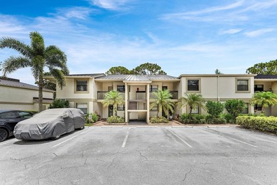 Experience effortless country club living in this beautifully - photo 2