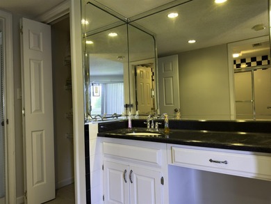 Well-Maintained 2-Bedroom, 2-Bathroom Condo in the Heart of - photo 16