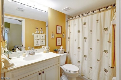 Beautiful second floor condo in a gated boating community with - photo 19