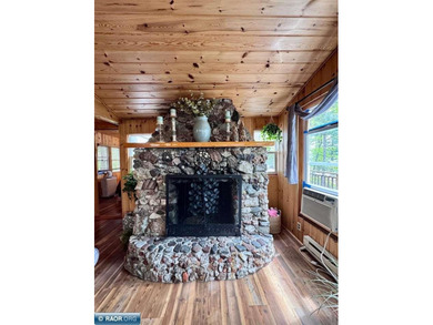Charming 3 Bedroom Retreat Amidst Towering Pines! This - photo 9
