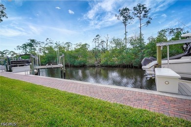 Beautiful second floor condo in a gated boating community with - photo 33