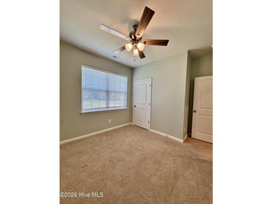 Better than new construction! Move-in ready with pond views| 4 - photo 8