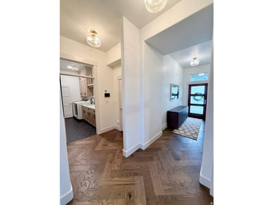 Don't miss this showstopper! Located on the east bench of - photo 17