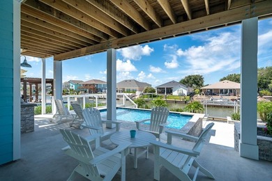 Welcome to your dream coastal escape! This luxurious 5-bedroom - photo 20