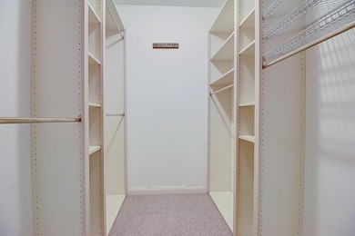 Tranquil 2-story townhouse featuring a bright, open floor plan - photo 21