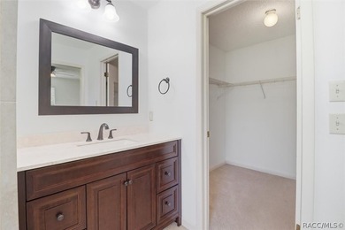 Discover comfortable Florida living in this 2-bedroom - photo 24