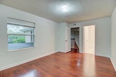 Tranquil 2-story townhouse featuring a bright, open floor plan - photo 24