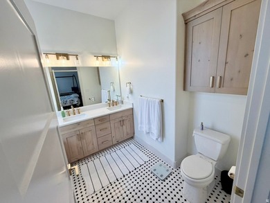 Don't miss this showstopper! Located on the east bench of - photo 30