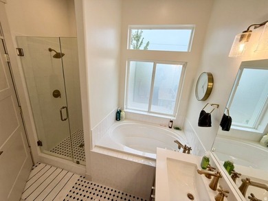 Don't miss this showstopper! Located on the east bench of - photo 31