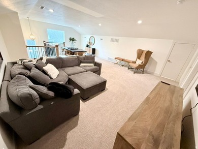 Don't miss this showstopper! Located on the east bench of - photo 33