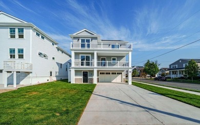 Stunning New Construction Goldcoast Home; well appointed - photo 43