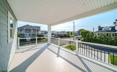 Stunning New Construction Goldcoast Home; well appointed - photo 47