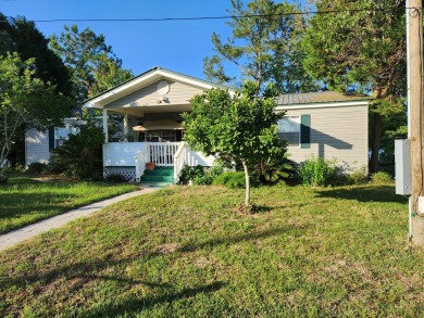 Kings Lake - Walton County Home For Sale in Defuniak Springs Florida