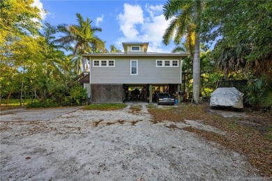 St. Lucie River Office For Sale in Stuart Florida