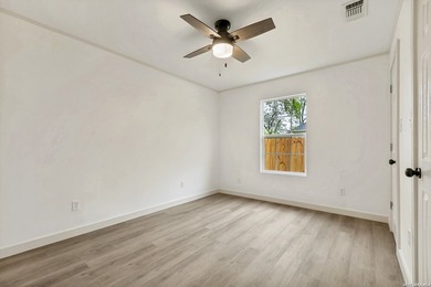 This charming and modern remodel is only four blocks from - photo 22