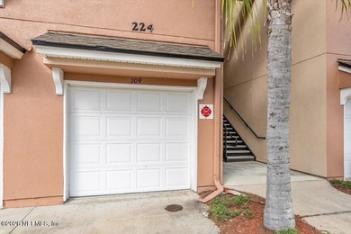 Don't miss this opportunity to own a well maintained 2 bedroom 2 - photo 3