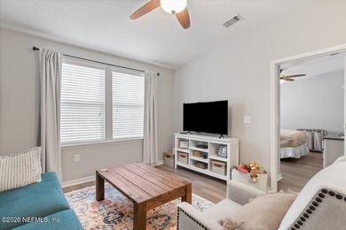 Don't miss this opportunity to own a well maintained 2 bedroom 2 - photo 6