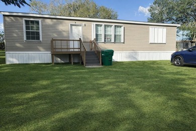 Lake Okeechobee Home Active Under Contract in Okeechobee Florida