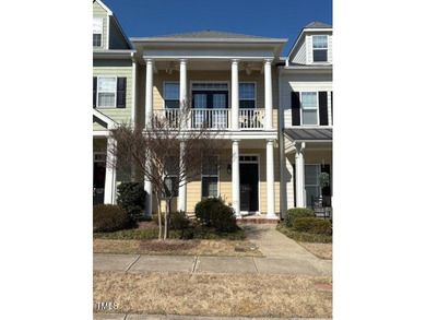 Lake Townhome/Townhouse For Sale in Chapel Hill, North Carolina
