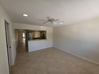Rare opportunity to own a piece of heaven as Live-in or - photo 5