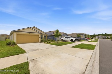 Welcome to this beautifully designed 2023-built 3-bedroom - photo 8