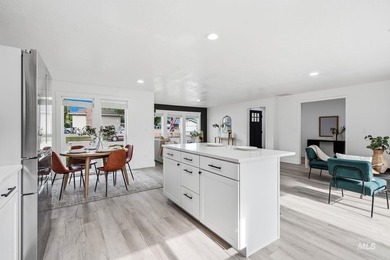 Welcome home to this beautifully updated mid-century home in one - photo 12
