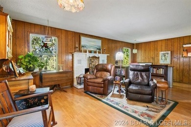 Four connected lots, nearly 2,900 square feet, three full baths - photo 13