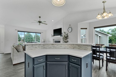 Back on the market at no fault of the seller! Welcome home to - photo 13