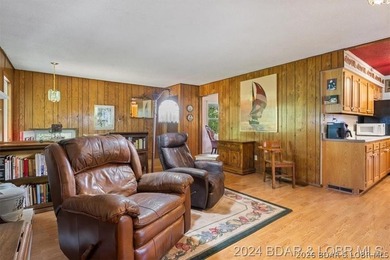 Four connected lots, nearly 2,900 square feet, three full baths - photo 14