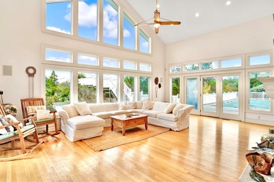 Exquisite Oceanfront Masterpiece! Indulge in the epitome of - photo 15