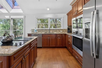 This exceptional second-row ocean home in Sea Pines offers a - photo 17