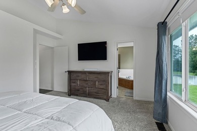 Back on the market at no fault of the seller! Welcome home to - photo 19