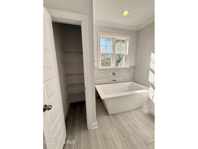 4 bedrooms, 3.5 baths, 5 minutes to Carolina Beach. This home is - photo 22