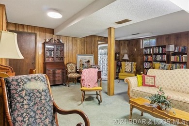 Four connected lots, nearly 2,900 square feet, three full baths - photo 27