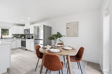 Welcome home to this beautifully updated mid-century home in one - photo 28