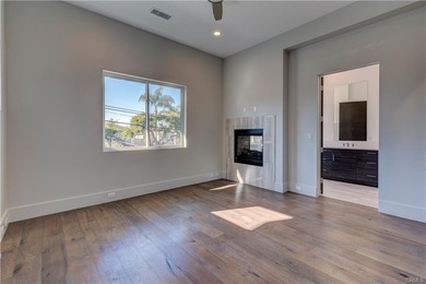 Newer Detached CONTEMPORARY STYLE OCEAN VIEW Town Home! - photo 12
