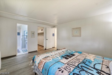 NEW PRICE, don't wait! This turnkey home, which includes land - photo 13