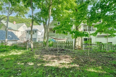 Welcome to 10 Menlo Place! Nestled on one of Rochester's most - photo 15