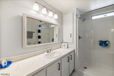 NEW PRICE, don't wait! This turnkey home, which includes land - photo 17