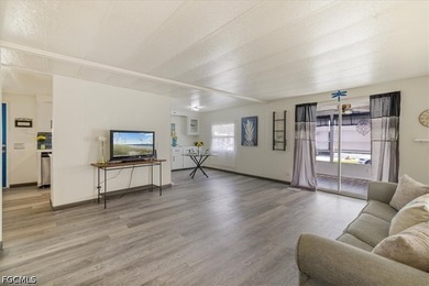 NEW PRICE, don't wait! This turnkey home, which includes land - photo 19
