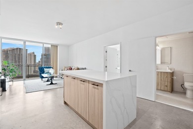 Just completed with a full top-to-bottom renovation, this - photo 21