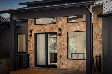 THE PINNACLE OF PRIVACY AND PRESTIGE! A Grand Lake Blue Ridge - photo 23