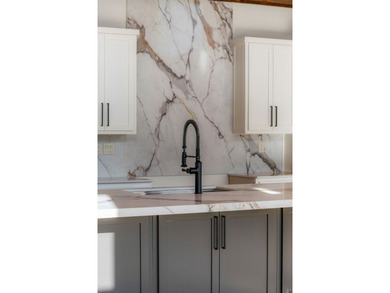 THE PINNACLE OF PRIVACY AND PRESTIGE! A Grand Lake Blue Ridge - photo 30