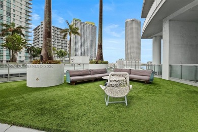 Just completed with a full top-to-bottom renovation, this - photo 34