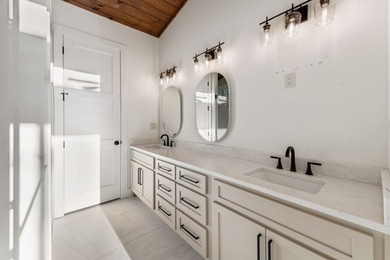 THE PINNACLE OF PRIVACY AND PRESTIGE! A Grand Lake Blue Ridge - photo 47
