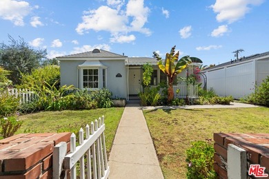 DELIVERED WITH ONE UNIT VACANT! Welcome to 1630 Franklin Street - photo 2