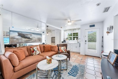 Wake up to breathtaking ocean views from this versatile - photo 10