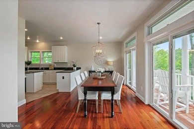 Sunsets, Water Views & Effortless Coastal Living in Hillsmere - photo 6